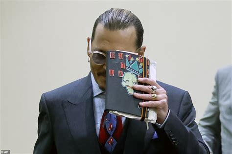 Johnny Depp Stays Sane With Quirky Courtroom Antics Express Digest
