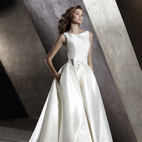 The dress needs to be. Rental Service | Wedding Dress, Evening Gown, Qi Pao | LMR ...