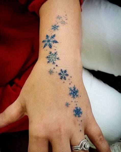 40 Awe Inspiring Tiny Winter Tattoos Belletag