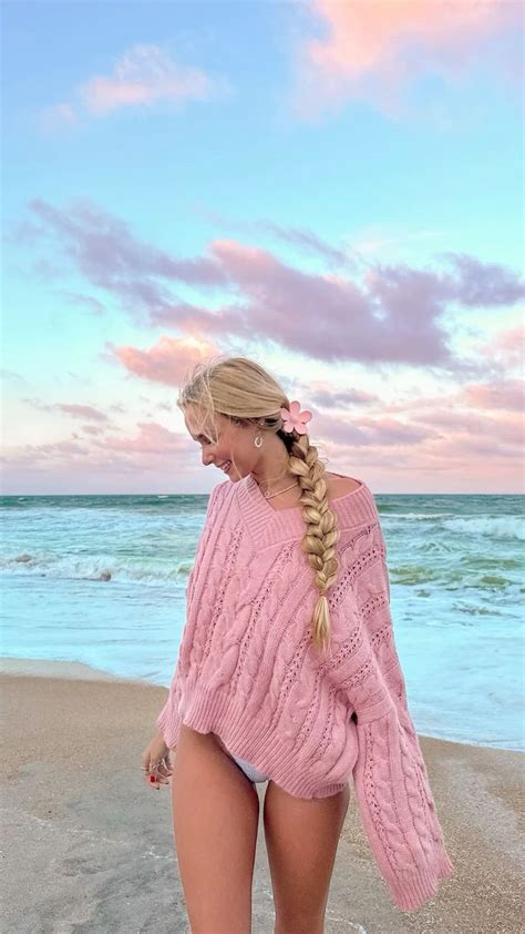 instagram sunset hair goals pose inspo aesthetic beach coconut girl summer vibes sky hot beach