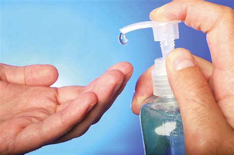 Hand sanitizer can be made at home with three main ingredients: Corn alcohol plays key role in COVID-19 fight | 2020-03-20 ...