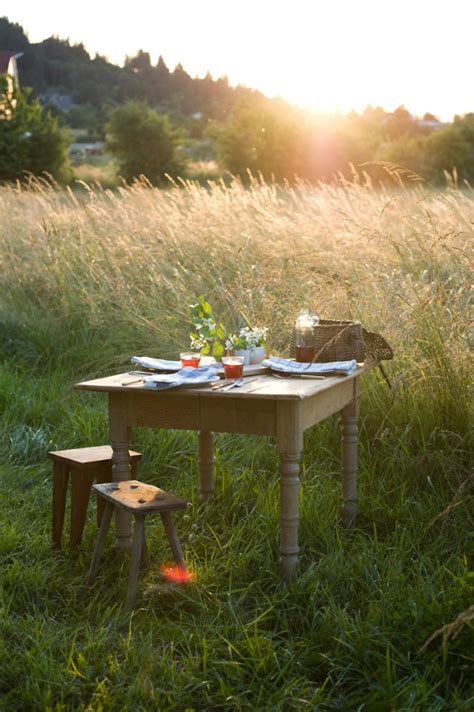 Its Time For Dinner Out Summer Tables To Die For