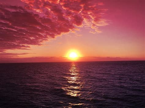 Hd Wallpaper Sunrise Sunrises Red Sky Pink Sky Ocean Water