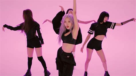 Rose BLACKPINK How You Like That Dance Performance Headband Hairstyles