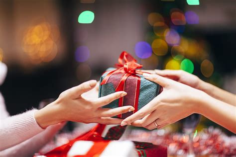 6 Christmas T Exchange Ideas To Throw Your Best Party Yet