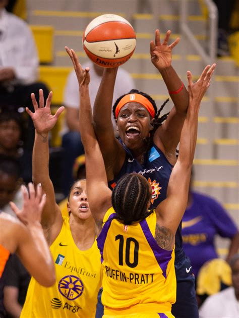 Connecticut Sun sweep Sparks out of the WNBA playoffs - Press Telegram