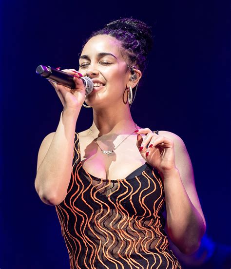 Jorja Smith Discography Top Albums And Reviews