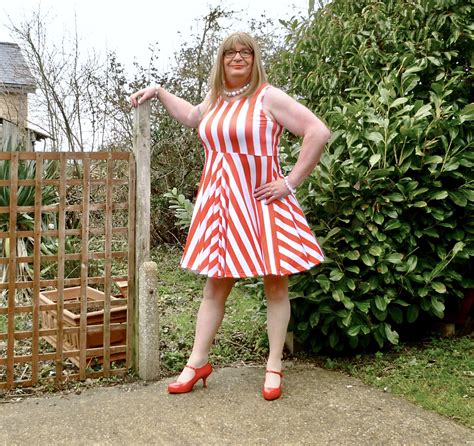 curvy fliss in her red white candy striped dress felicity the chubby tranny flickr