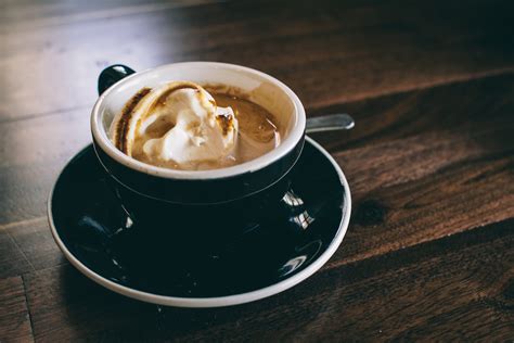 11 Buzzworthy Ways For Coffee Addicts To Get Their Fix Huffpost Life