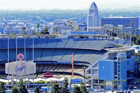 Dodger Stadium To Host Fans On Opening Day True Blue La