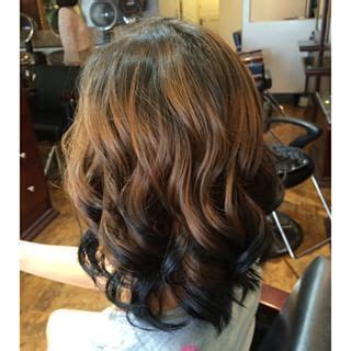Honey balayage is a golden mean between highlights in blonde and brown. Reverse Balayage Ombré color melt | Reverse ombre hair ...