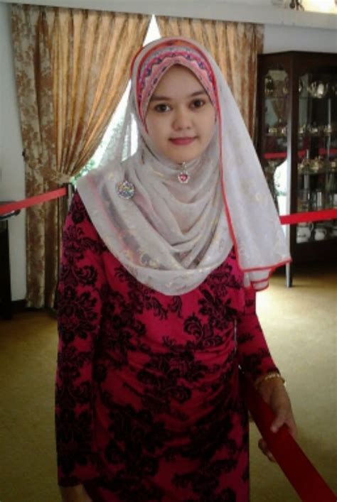 Aku tutup pintu hatiku untuk setiap lelaki yang menaruh hati padaku. Siti Mohd Nor - Ingin Mencari Jodoh | CARI JODOH CLUB