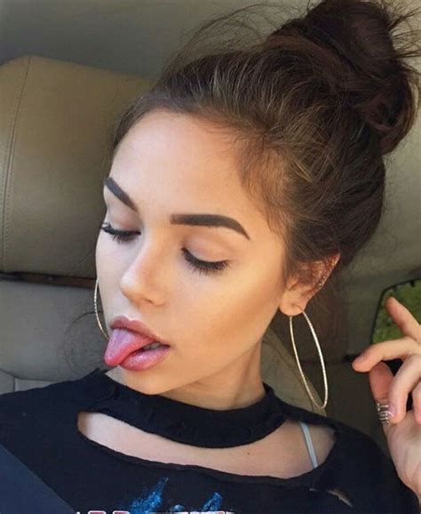 Girl Tongue Instagram Famous Disney Instagram Maggie Lindemann Pretty Makeup Mode Outfits