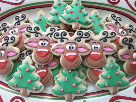 All you'll need is a few cookie decorating supplies, a relatively steady hand, and a little imagination. Christmas Cookies- Rudolph sugar cookies with royal icing ...