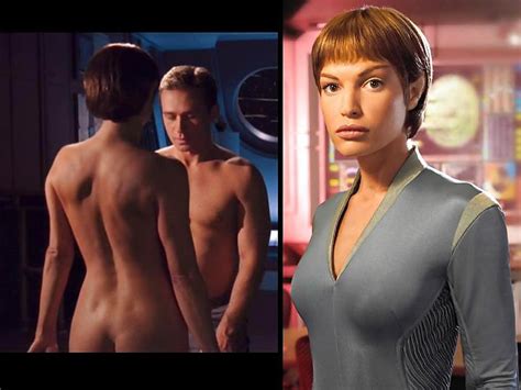 Star Trek Babes Nackt An Und Ausziehen Porno Bilder Sex Fotos Xxx