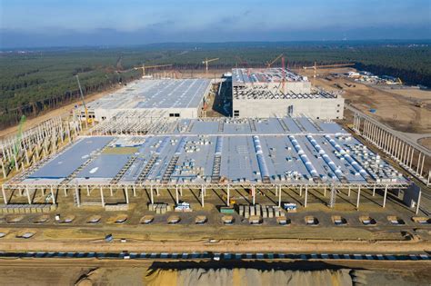 Check spelling or type a new query. Fortschritt bei Tesla-Fabrik in Grünheide: Brandenburg ...