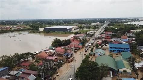 sobe para 8 número de mortos após passagem do tufão noru pelas filipinas youtube