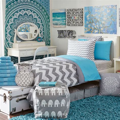 Browse stylish twin xl dorm bedding sets featuring twin xl sheets, duvet covers, comforters, pillows and more. Complete Campus Pak - Twin XL Bedding and Bath Set ...