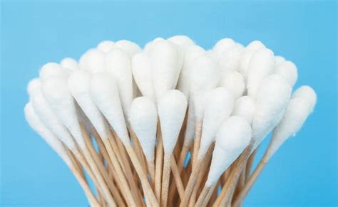 Dont Use Q Tips Your Ears Can Clean Themselves Health Hindustan Times