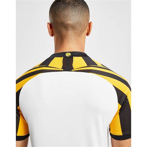 Kaizer chiefs football club is a football team from south africa, based in johannesburg. Nike Synthetic Kaizer Chiefs Fc 2019/20 Away Shirt for Men ...