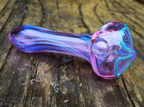 Glass Pipe Purple Color Changing Glass Smoking Pipe With