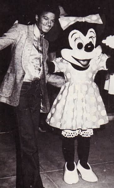 Michael Jackson And Minnie Disney Photo 41323998 Fanpop