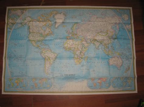 1981 Nat Geo Foldout Map The World 2925 X 425 W Ocean Floor Back