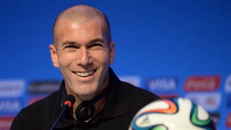 Zidane Sélectionneur Des Bleus Pourquoi Pas Ladepechefr