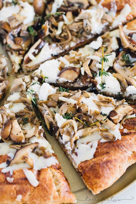 Triple Mushroom And Herb Grilled Pizza Mushroom Lovers Pizza