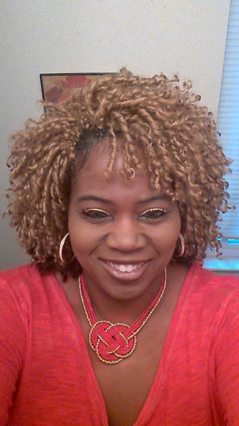 Oftentimes these styles can cause locs to thin at the root and hairline. Freetress Urban QUICK & EASY SOFT DREAD Braid in 2020 | Soft dreads, Easy work hairstyles, Easy ...