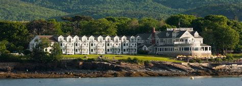 The Bar Harbor Inn Signature Vacation Package Offers Luxury Oceanfront