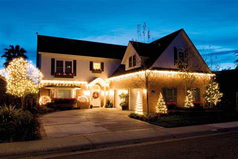 12 Ways To Decorate Your Home With Christmas Lights Better Homes And