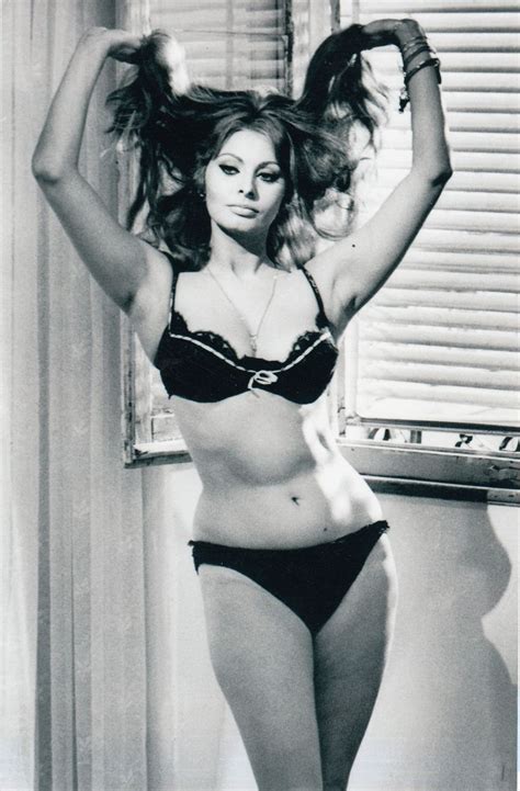 Classic Bare Dares 1964 03 17 Sophia Loren S Controversial Yesterday