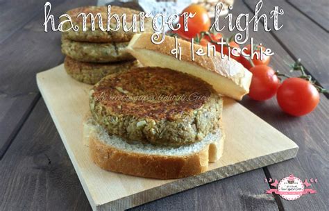 La variante al forno, infatti, rappresenta un metodo di cottura che dà un gusto più leggero rispetto a quello che prevede la cottura dell'hamburger in. Hamburger light di lenticchie | Idee alimentari, Ricette e ...