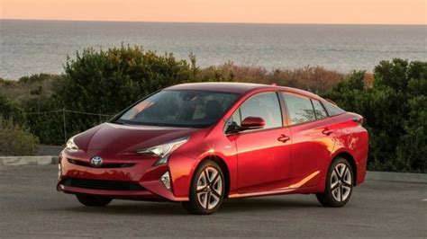 Sila rujuk senarai harga road tax bagi model kereta anda disini. Toyota Prius C kereta paling bermutu 2019 - Consumer ...