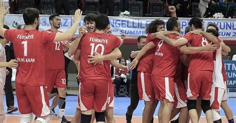 Sırbistan erkek milli voleybol takımı, sırbistan voleybol federasyonu (odbojkaški savez srbije) tarafından yönetilen ve sırbistan'yı uluslararası erker voleybol müsabakalarda temsil eden takımdır. Erkek Milli Voleybol Takımı şampiyon