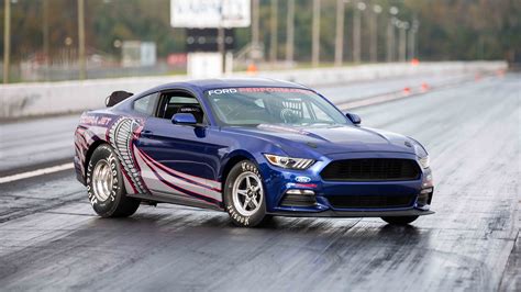 This Mustang Drag Racer Can Do An Eight Second Quarter Mile Top Gear