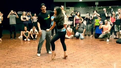 dominican bachata explained and demo juan and shade youtube bachata latin dance classes