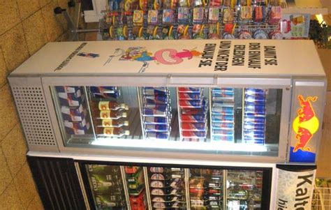 Mal wieder ein neuer Red-Bull-Kühler | Der Shopblogger