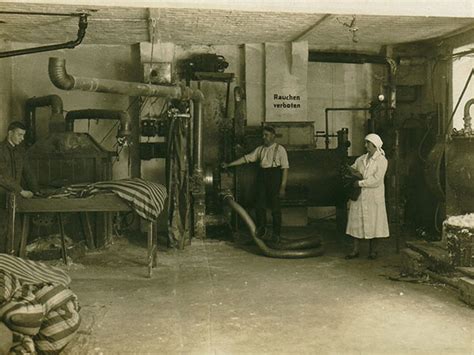 030 5 59 64 14. Historie - Betten Schulz aus Berlin