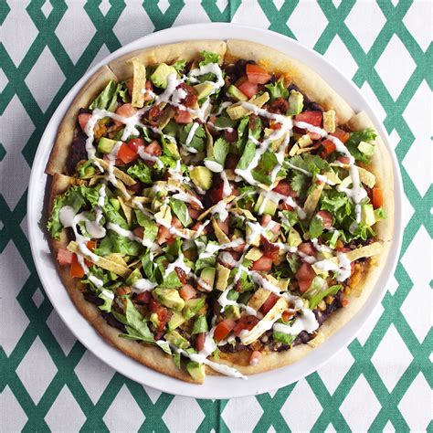 Yum A Vegan Tostada Pizza Made With Love Recipe Here Bitly