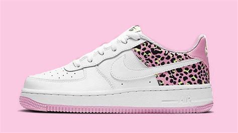 Air force 1 shadow basketball shoes. Get Wild With The Nike Air Force 1 Low GS 'Pink Leopard ...