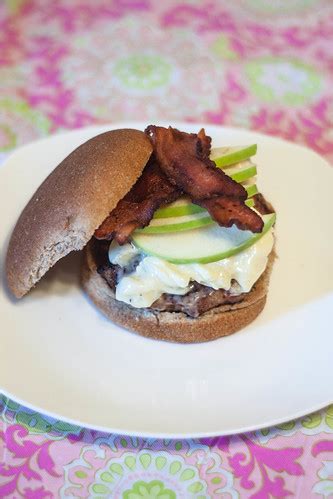 Tarragon Turkey Burgers With Bacon Apple Brie Recipes And Cooking