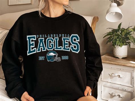 Eagles Est 1933 Philadelphia Eagles Football Unisex Sweatshirt Beeteeshop