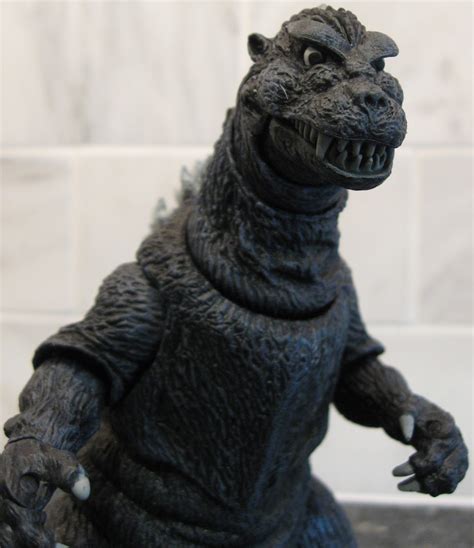 The Toyseum Godzilla 1954 Neca Godzilla Figure Review