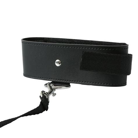 Sex And Mischief Black Leash And Velcro Collar Bdsm Accessories Sexyland