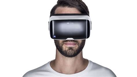 Mengenal Bidang Kegunaan Dari Penggunaan Perangkat Virtual Reality VR Maxmanroe Media