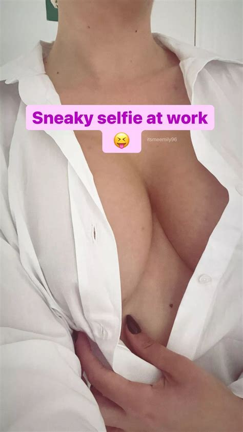 Sneaky Work Pic F Nudes Workgonewild Nude Pics Org