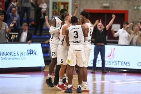 Euromillions Basket League Oostende Begaat Eerste Misstap In Limburg