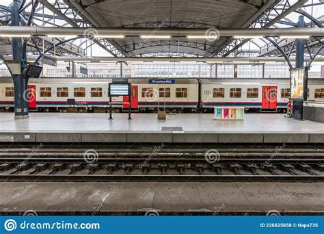 Brussels Belgium March 12 2019 Train At Platform Of Brussels South